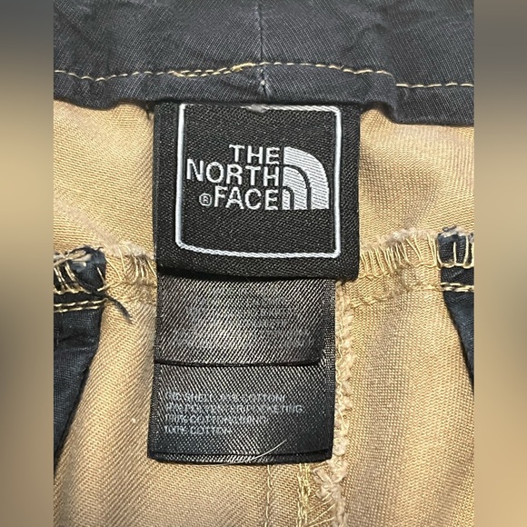 The North Face Men”s Flat Front Chino Tan Hiking Shorts Size 30 - Picture 3 of 14